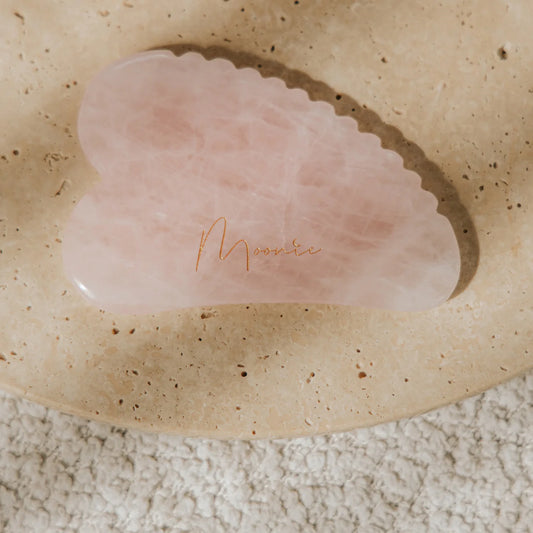 MOONIE - Rose Quartz Facial Gua Sha (Heart)